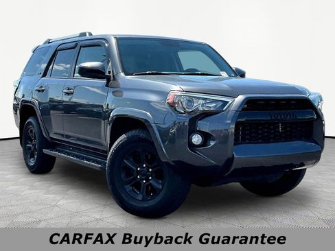 Used 2019 Toyota 4Runner SR5 AWD/4WD image 3