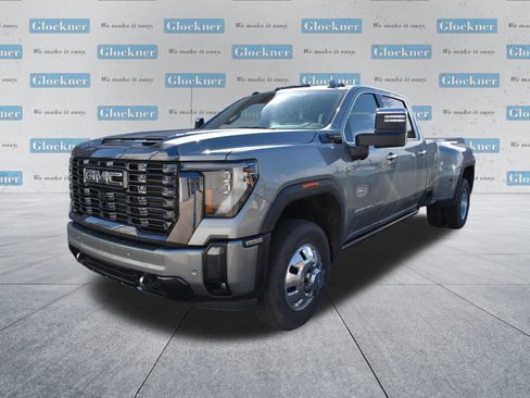 Used 2024 GMC Sierra 3500 Denali Ultimate AWD/4WD image 10