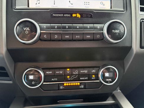 Used 2019 Ford Expedition XLT w/ Equipment Group 201A RWD image 33