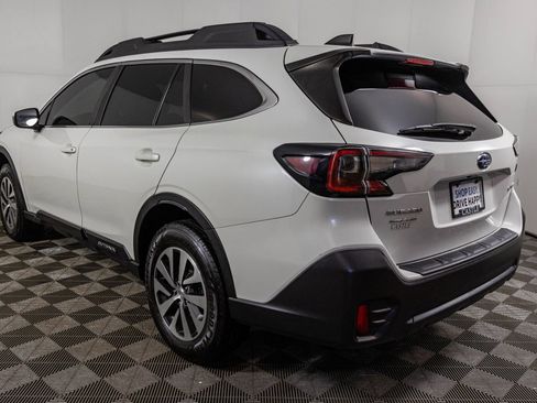 Used 2021 Subaru Outback Premium image 17