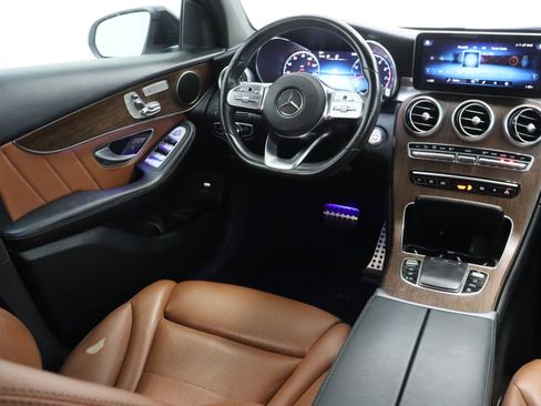 Used 2022 Mercedes-Benz GLC 300 image 32