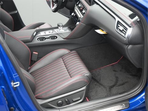 New 2026 Genesis G70 3.3T Sport Prestige image 10