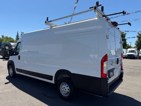 Used 2023 RAM ProMaster 3500 FWD image 5
