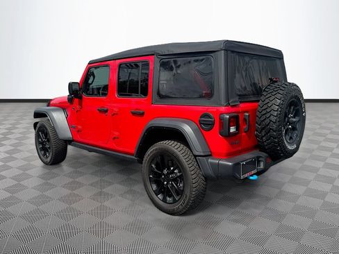 Certified 2023 Jeep Wrangler Unlimited w/ Convenience Group AWD/4WD image 8