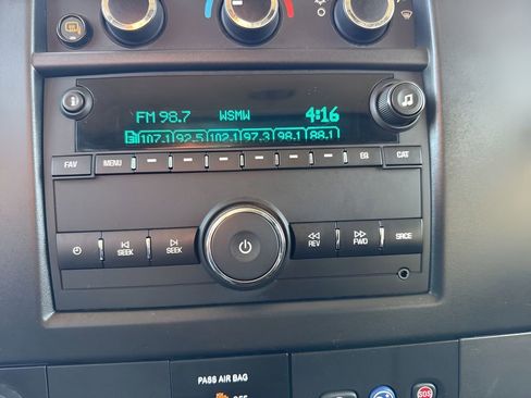 Used 2023 GMC Savana 2500 image 13