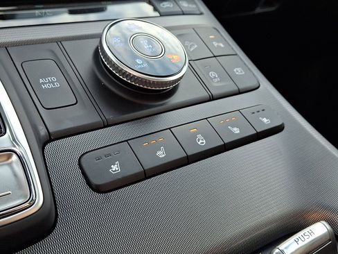 Used 2024 Hyundai Palisade Calligraphy image 27