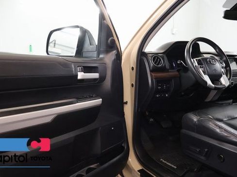 Used 2020 Toyota Tundra Limited w/ Limited Premium Package AWD/4WD image 8