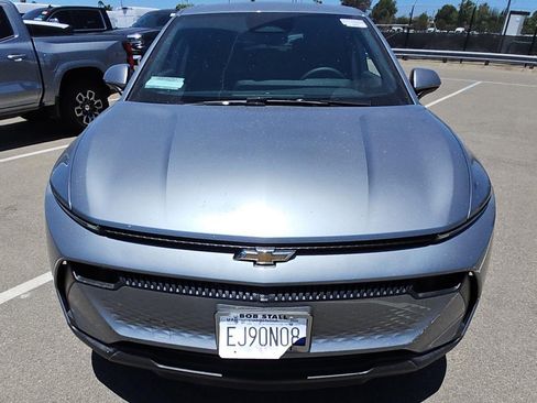 Used 2026 Chevrolet Equinox EV LT FWD image 15