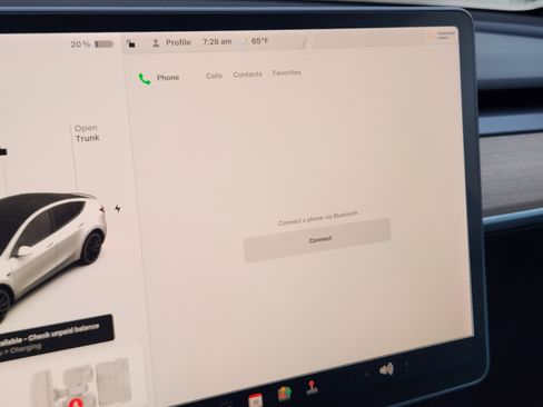 Used 2021 Tesla Model Y Performance image 17