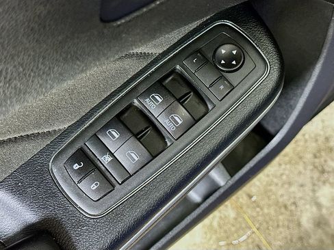 Used 2020 Dodge Charger Scat Pack w/ Navigation & Travel Group image 19