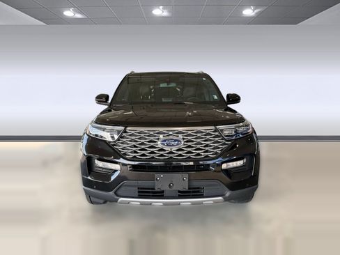 Used 2022 Ford Explorer Platinum w/ Equipment Group 601A AWD/4WD image 6