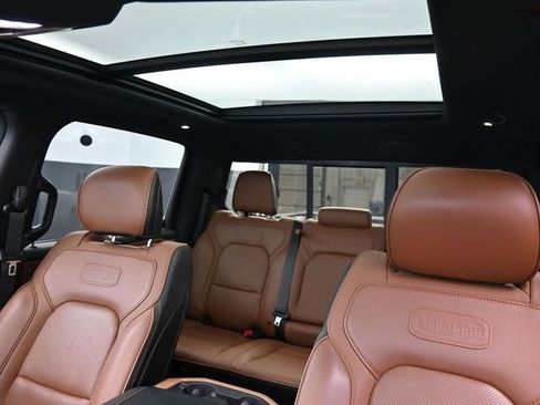 Used 2022 RAM 1500 Limited w/ Body Color Bumper Group image 19