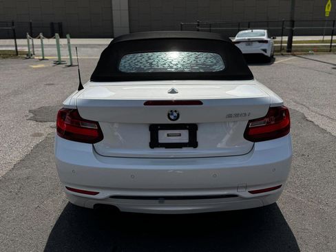 Used 2017 BMW 230i Convertible image 14