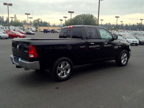 Used 2016 RAM 1500 Big Horn image 5