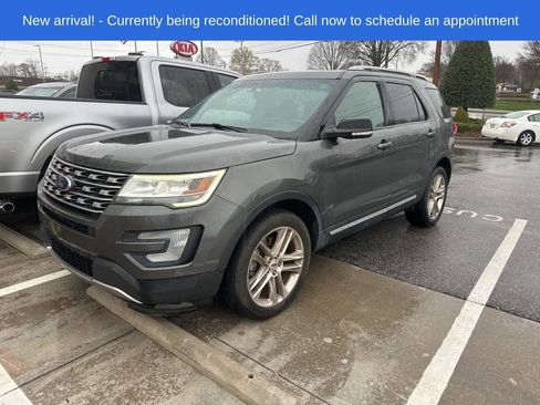 Used 2016 Ford Explorer XLT w/ Equipment Group 202A image 1
