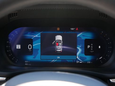 Certified 2025 Volvo XC60 B5 Plus AWD/4WD image 23