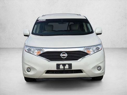 Used 2015 Nissan Quest SV image 2