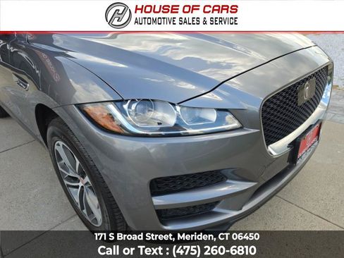 Used 2019 Jaguar F-PACE Premium AWD/4WD image 11
