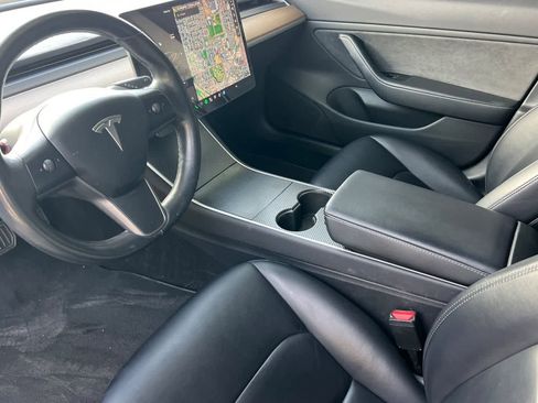 Used 2018 Tesla Model 3 Long Range RWD image 14