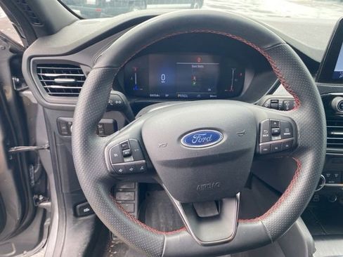 Used 2024 Ford Escape ST-Line FWD image 11