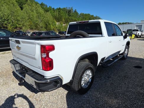 Used 2024 Chevrolet Silverado 2500 LT w/ All Star Edition AWD/4WD image 7