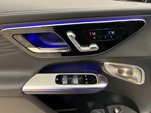 New 2027 Mercedes-Benz GLC 300 4MATIC image 13