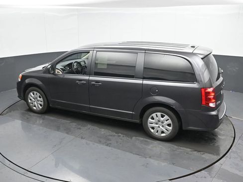 Used 2020 Dodge Grand Caravan SE w/ UConnect Hands-Free Group image 43