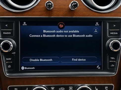 Used 2017 Bentley Bentayga AWD/4WD image 38