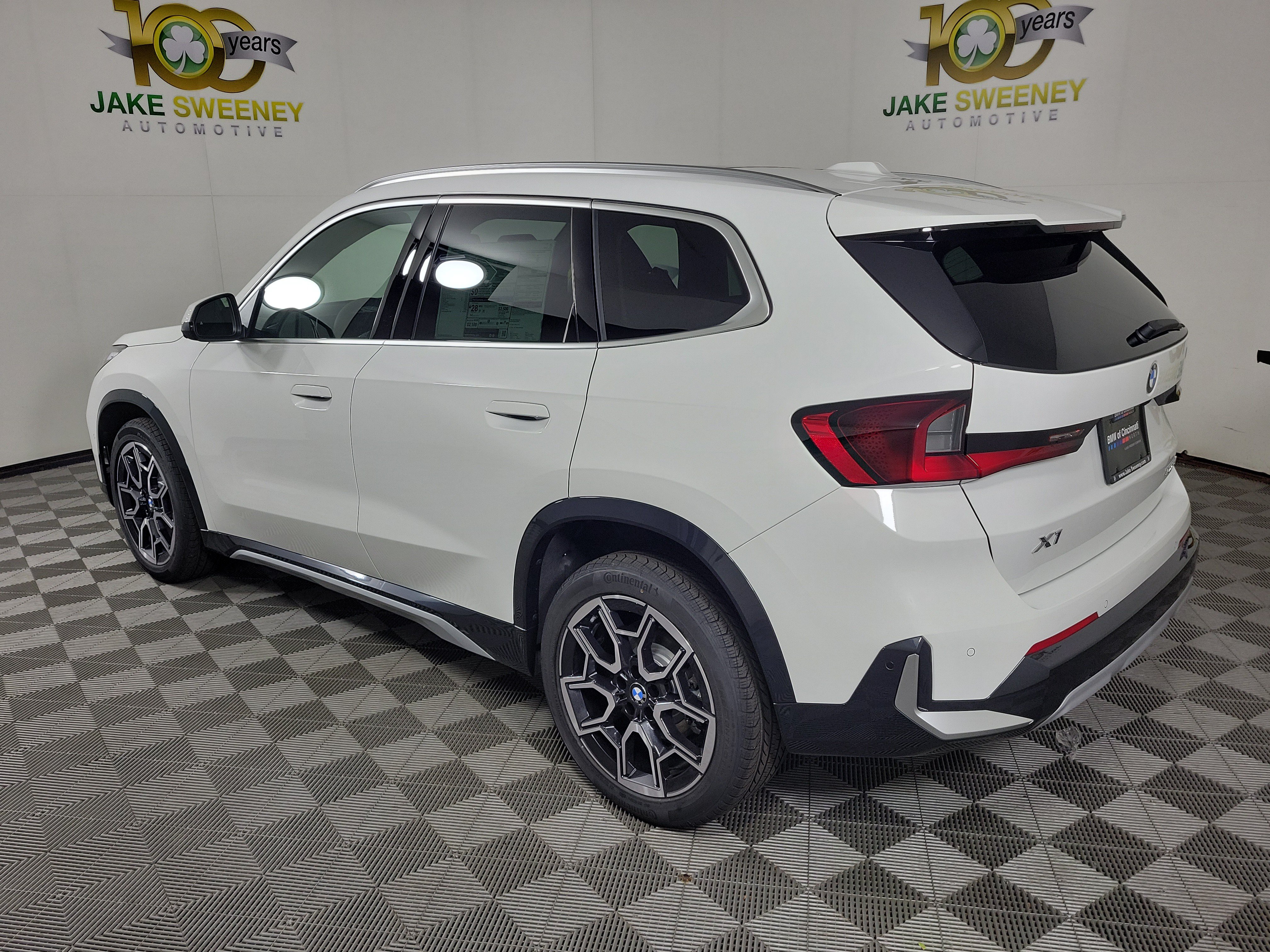 New 2027 BMW X1 xDrive28i AWD/4WD image 5