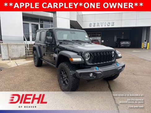 Used 2024 Jeep Wrangler Unlimited image 1