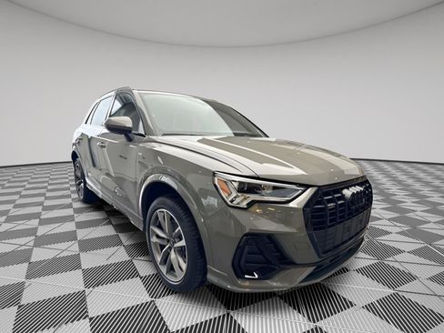 New 2025 Audi Q3 2.0T Premium image 2