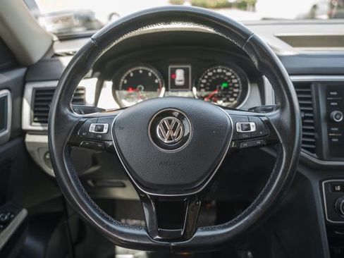 Used 2018 Volkswagen Atlas SE FWD image 31