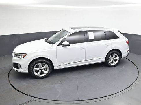 Used 2023 Audi Q7 3.0T Premium w/ Convenience Package AWD/4WD image 26