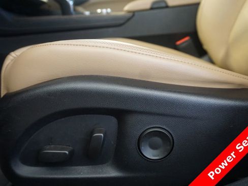 Used 2023 Cadillac CT5 Luxury image 6