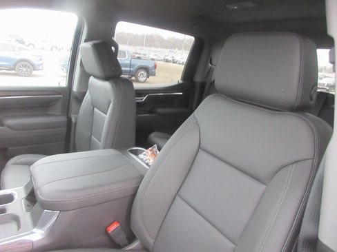 New 2026 GMC Sierra 1500 SLT w/ SLT Convenience Package image 14