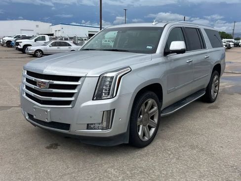 Used 2017 Cadillac Escalade ESV Luxury AWD/4WD image 1