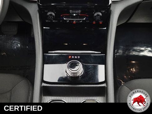 Used 2024 Jeep Grand Cherokee L Laredo RWD image 24