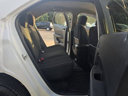 Used 2017 Chevrolet Equinox LS AWD/4WD image 24