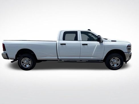 New 2026 RAM 2500 Tradesman AWD/4WD image 6