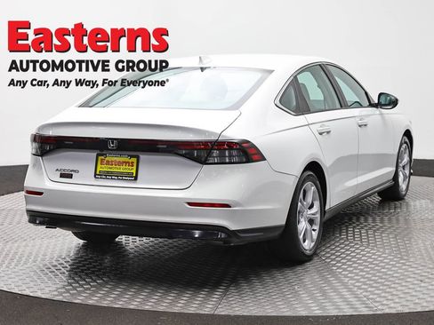 Used 2023 Honda Accord LX image 5