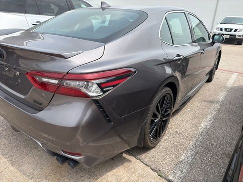 Used 2024 Toyota Camry XSE FWD image 5