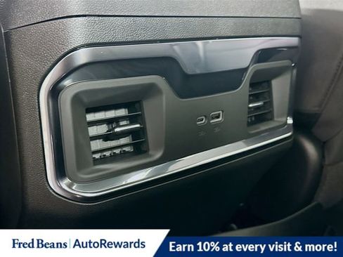 New 2026 GMC Sierra 1500 Elevation image 15