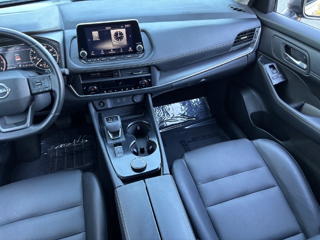 Used 2025 Nissan Rogue SV w/ SV Premium Package AWD/4WD image 21