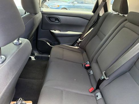 Certified 2024 Nissan Rogue S FWD image 29