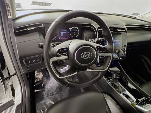 Certified 2023 Hyundai Tucson SEL w/ Convenience Package image 11