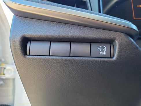 New 2026 Nissan Kicks S image 20