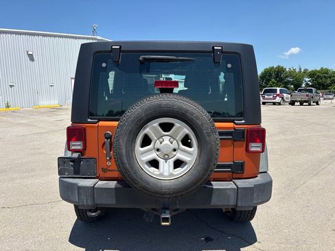 Used 2011 Jeep Wrangler Unlimited Sport AWD/4WD image 6