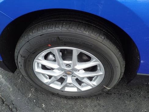 New 2024 Chevrolet Equinox LS w/ LS Convenience Package image 8