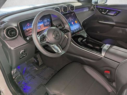 New 2026 Mercedes-Benz GLC 300 image 3