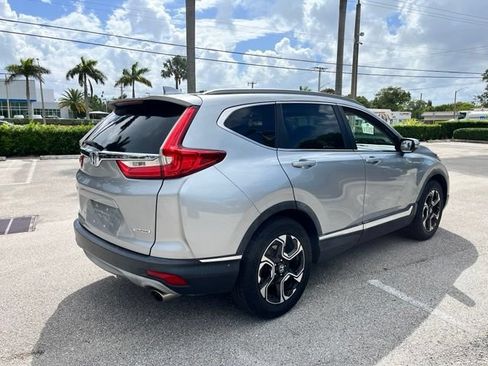 Used 2019 Honda CR-V Touring image 6